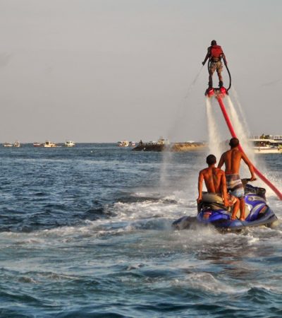 Petualangan Flyboard di Tanjung Benoa Bali | Harga Tiket Kekinian & Banjir Diskon
