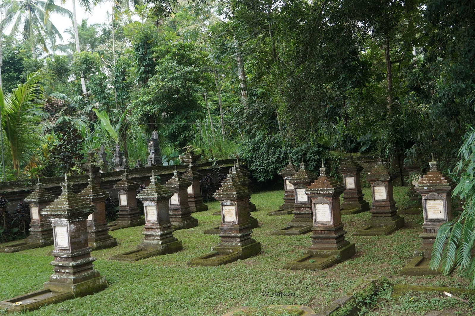 Monumen Pahlawan Penglipuran: Sebuah Warisan Sejarah di Tengah Alam Bali yang Eksotis Monumen Pahlawan Penglipuran: Sebuah Warisan Sejarah di Tengah Alam Bali yang Eksotis